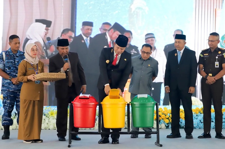 Gubernur Kaltim Tumbler