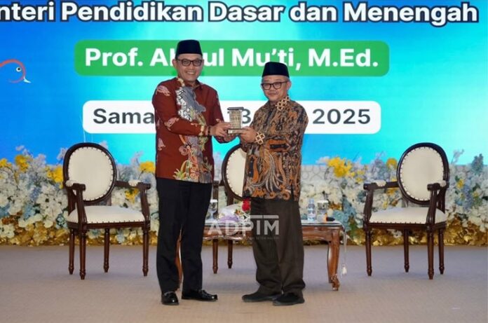 Wagub Kaltim Mendikdasmen