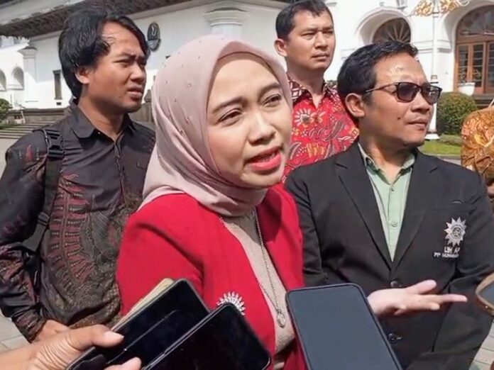 Neni Nurhayati Doxing