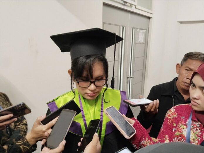 Wisudawati Disabilitas Medan