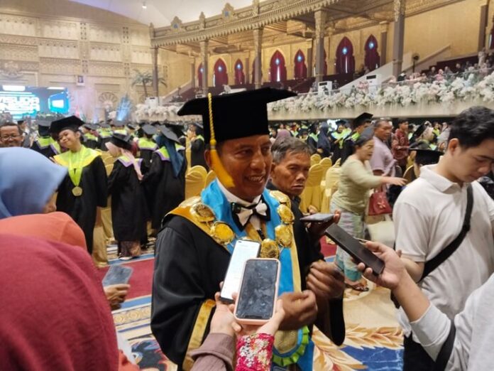 Rektor Nurhasan Unesa