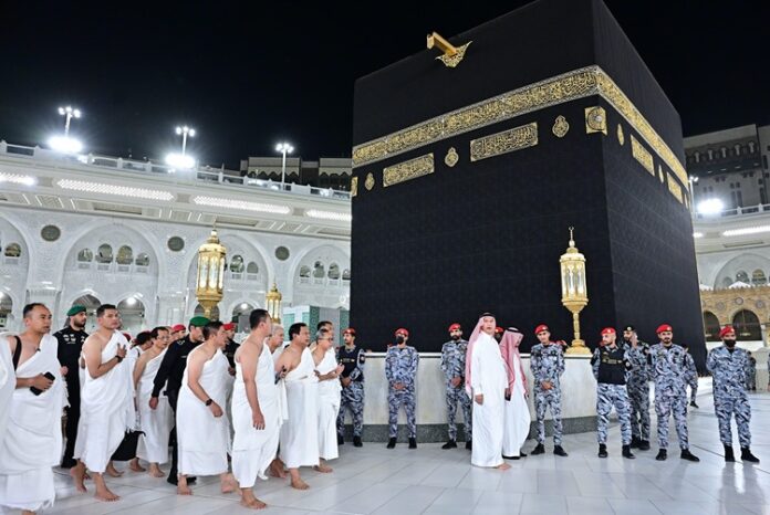 Prabowo Umrah
