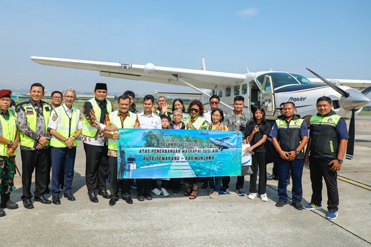 Usai Penerbangan Perdana Semarang-Karimunjawa, Ahmad Luthfi Siapkan Rute Perintis ke Daerah Lain