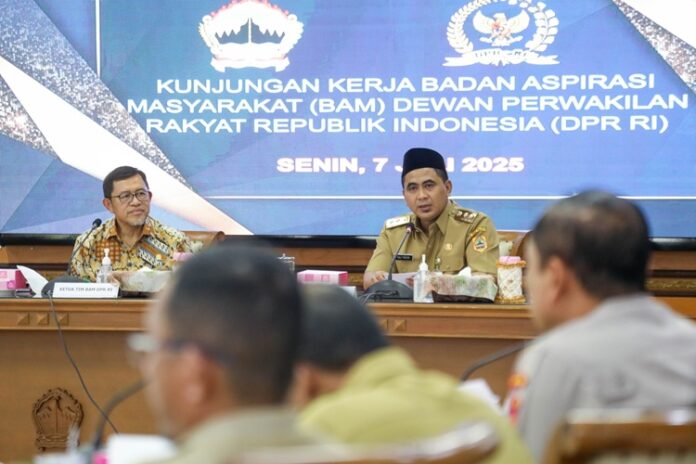 Pemprov Jateng Pungutan SMA