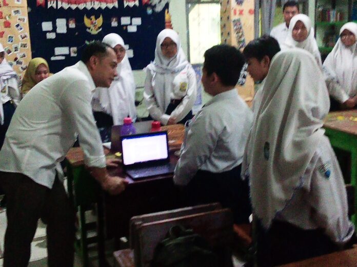 Sekolah gratis