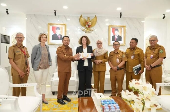 Gubernur Kaltim World Bank