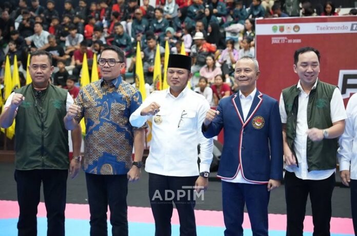 Gubernur Kaltim Taekwondo