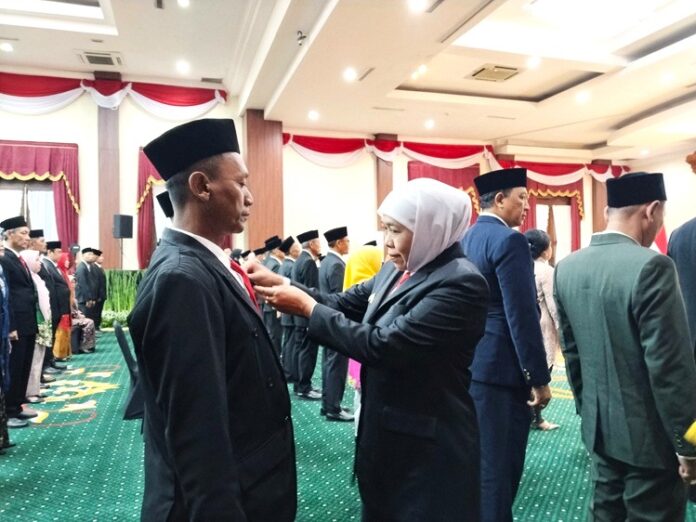 Khofifah penghargaan ASN