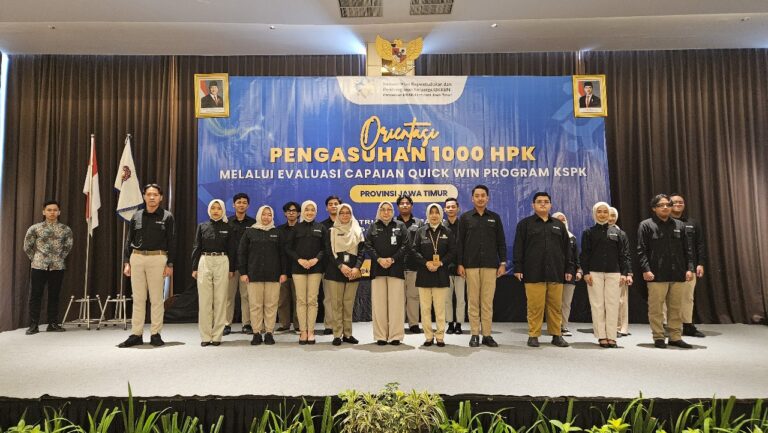 Kepala Kemendukbangga/BKKBN Jatim Kukuhkan Pengurus Forum Genre Jatim