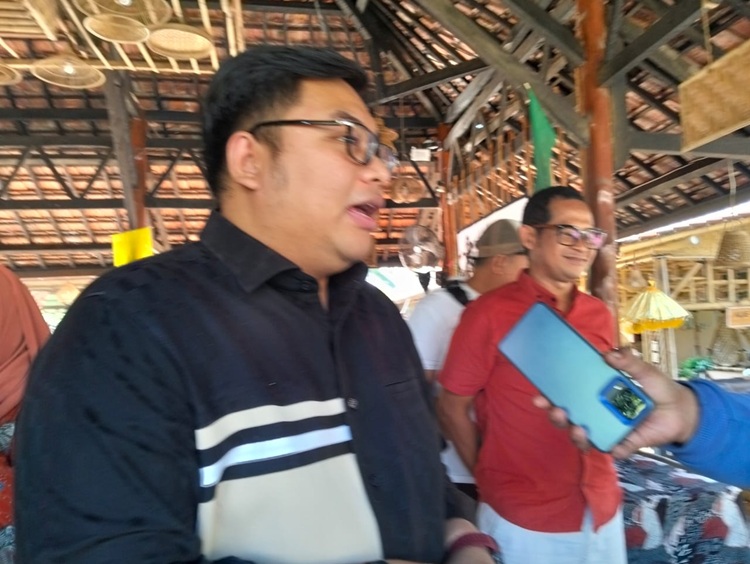 Komisi Vl DPR RI Rest Area Jubung