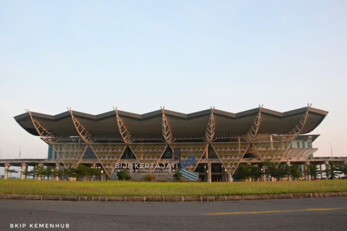 Menhub Bandara Internasional