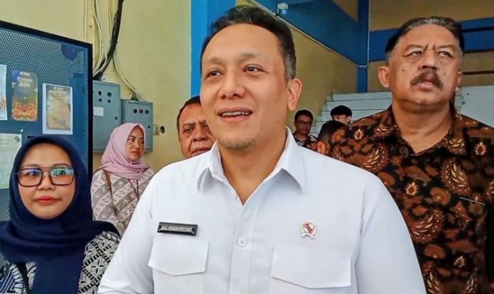 KLHK Kemensos sampah lingkungan