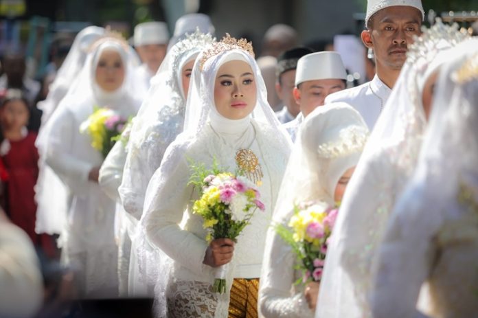 HJKB ke-215 Nikah Massal