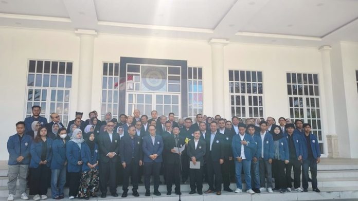 UNAIR Situasi Nasional