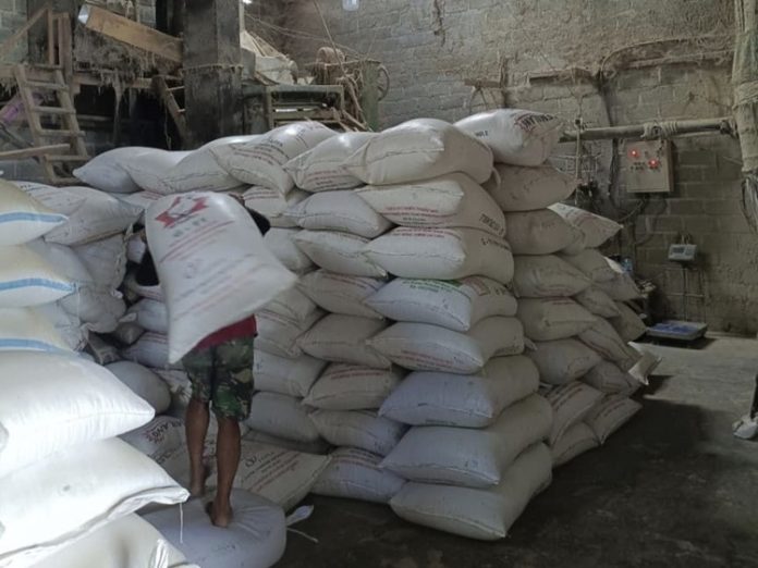 Stok Beras Lokal Jatim Langka