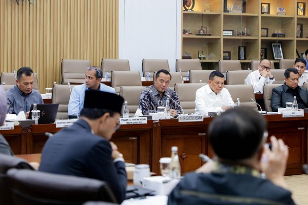 Pemerintah Sampaikan Penjelasan RUU Perubahan Keempat UU BUMN di Komisi VI DPR