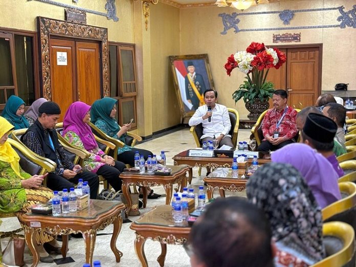 Bupati Jember Imunisasi Campak