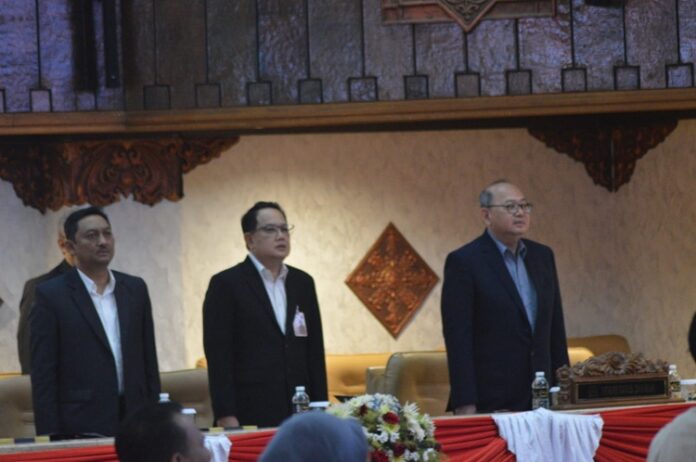 Pemprov Jatim APBD Mengendap