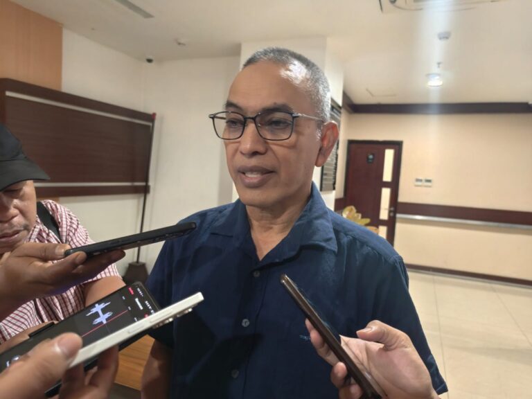 Machmud Bongkar Kebocoran Pajak Restoran di Surabaya: “Ini Tidak Masuk Akal!”