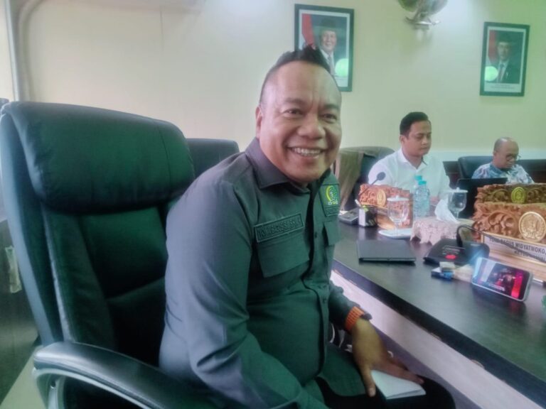 Yona Bagus Widyatmoko Desak Satpol PP Surabaya Lebih Tegas dan Responsif Tegakkan Perda
