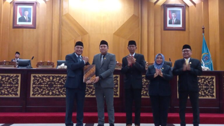 Wali Kota Eri Cahyadi Tegaskan Program Kerakyatan Jadi Prioritas di Tengah Pengurangan TKD