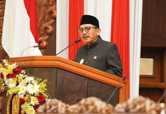 DPRD Jatim Dana Transfer