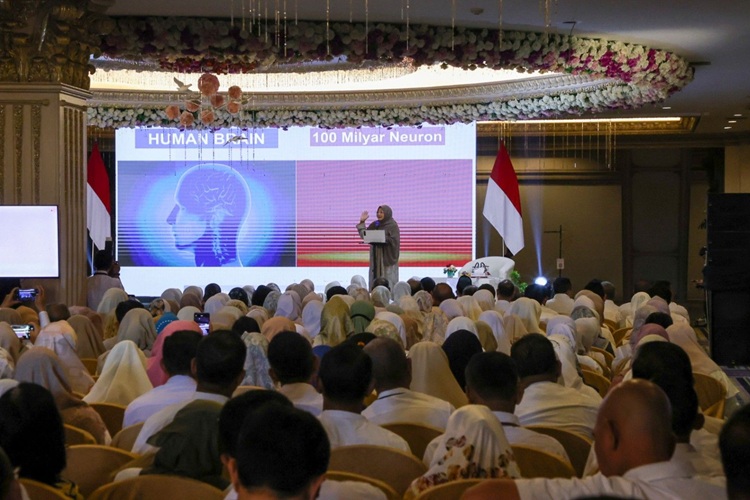 Pemkot Surabaya Seminar