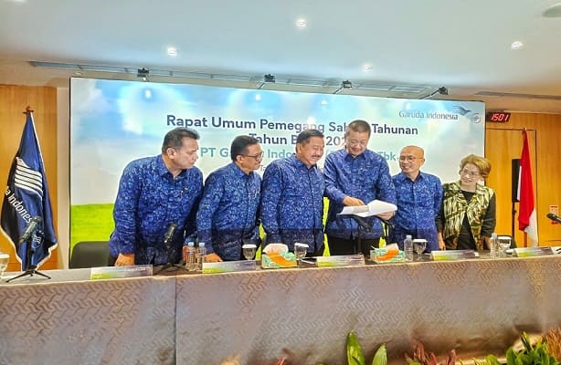 Garuda Indonesia Rombak Susunan Direksi dan Komisaris