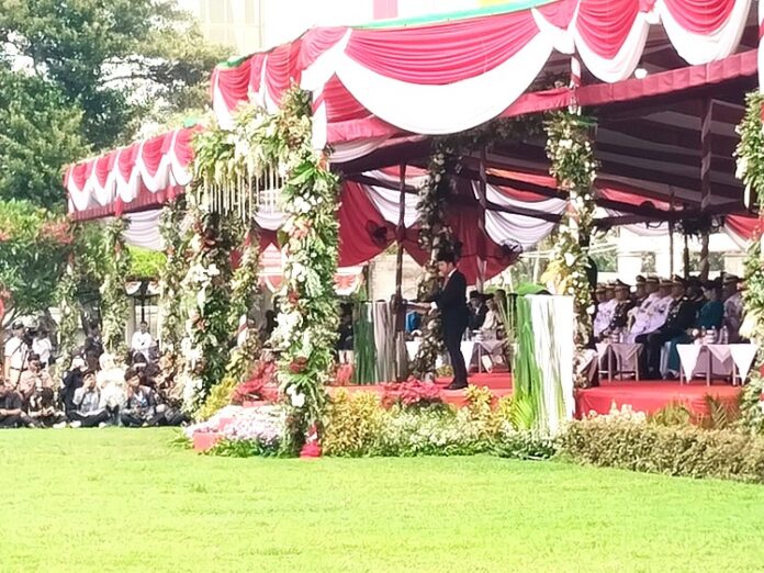 Emil Dardak Bangun Jatim