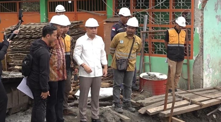Walikota Surabaya Ancam Putus Kontrak