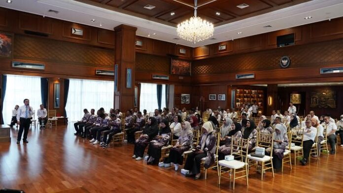 Pererat Kolaborasi Pusat-Daerah