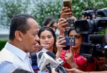 Rapat Terbatas di Istana