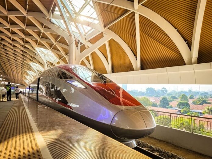 Whoosh Promo Destinasi Wisata