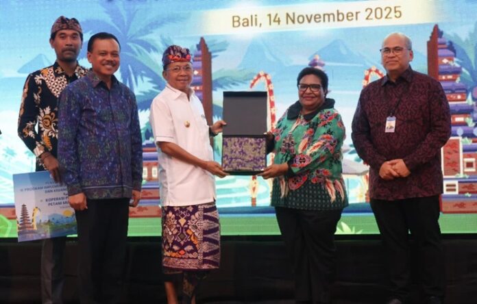 Koster TPID Hari Raya Galungan