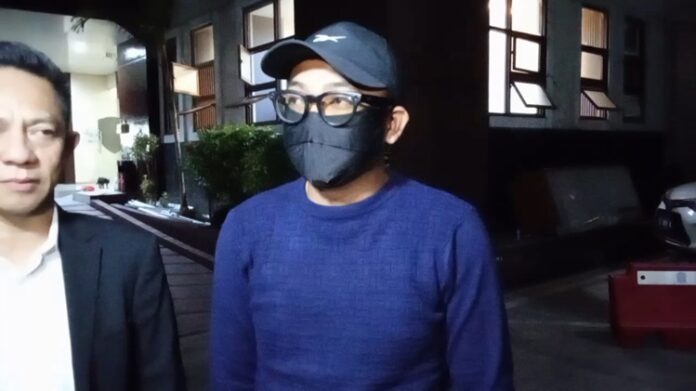 Wagub Jabar Gelapkan Uang