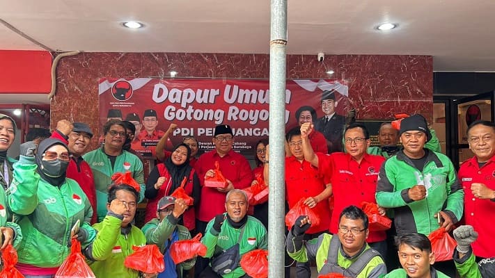 DPC PDIP Surabaya Luncurkan Program Dapur Umum Bulanan