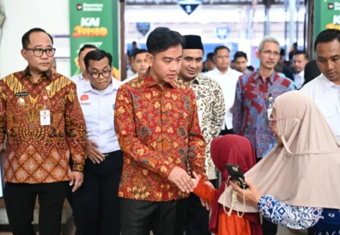 Wapres Stasiun Tawang