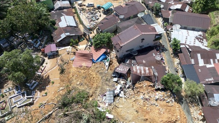 Orang Tewas Banjir Sumatera