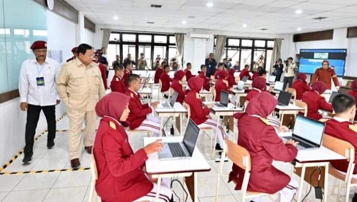 Presiden Prabowo Tinjau Langsung Fasilitas Sekolah