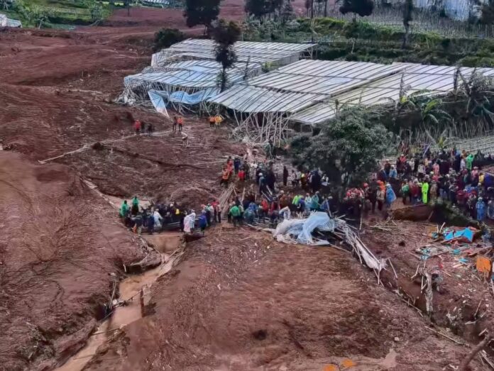 Tanah longsor Bandung Barat