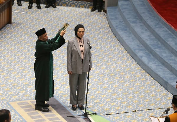 Sari Yuliati Resmi jadi Wakil Ketua DPR
