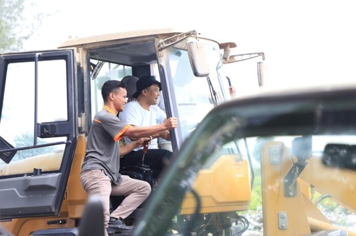 Gubernur Jateng Batang