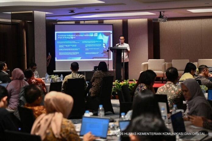 Deteksi Usia Berbasis Perilaku