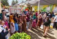 Gerakan Pangan Murah di Curah Takir Jember Diserbu Warga, Transaksi Capai Puluhan Juta Gerakan Pasar Murah Jember