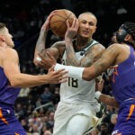 Suns Bucks-Matchup-860×573