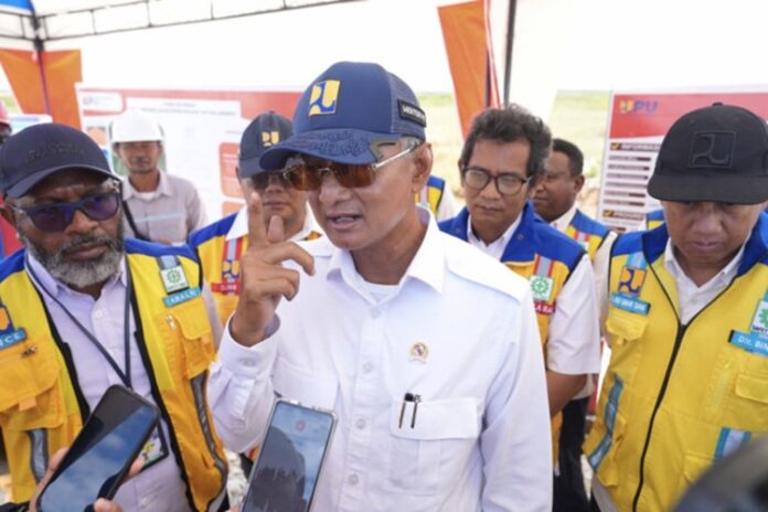 Menteri PU Giant Sea Wall