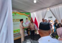 Bupati Jember Dampingi Kepala BGN Resmikan Dapur SPPG