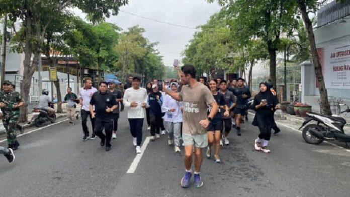 Bupati dan Wabup Bojonegoro Sambut Pelari Run for Rivers