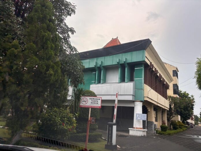 Dinkes Jatim Proyek Gedung Farmasi