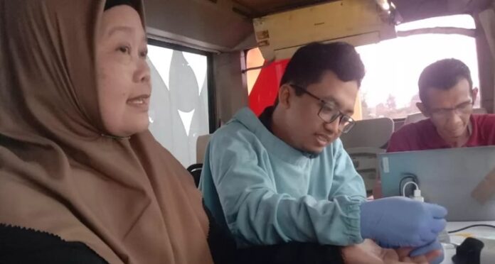 Kadis Koperindag Jember di Apresiasi Ketua PMI